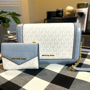 Brand new MK purse and wallet